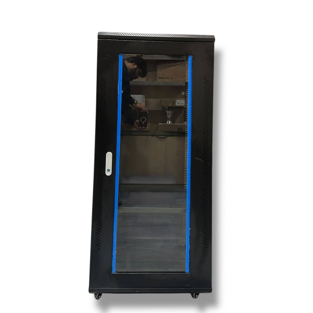 Free Standing Server Rack Setup 27U Free Standing Server Rack Cabinet - Durable Steel | KSP – Kashif ...